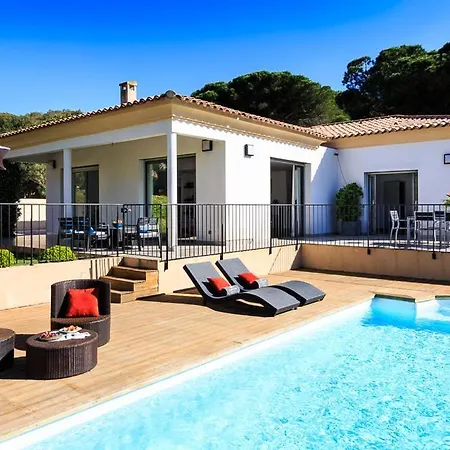 Vila Sleeps 6 Pool Air Con Wifi La Vaccaja